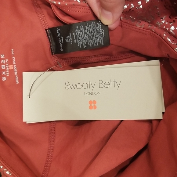 💕SWEATY BETTY💕 Goddess 7/8 Workout Leggings ~ Red Terrazzo Foil Print L NWT - Picture 14 of 16